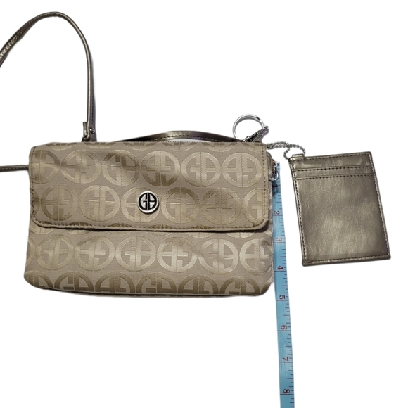 Gianni Bernini Crossbody/Wristlet Zip Top GB Logo Purse Gold Silver Hardware - Picture 5 of 16